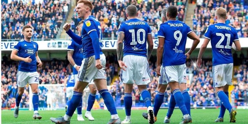 Hành trình trở lại Premier League của Ipswich 