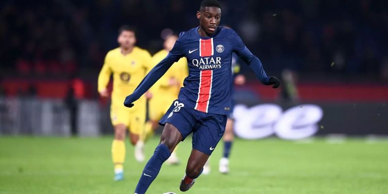 Cuộc Đời Tại PSG: Randal Kolo Muani Đã Thay Đổi Như Thế Nào?